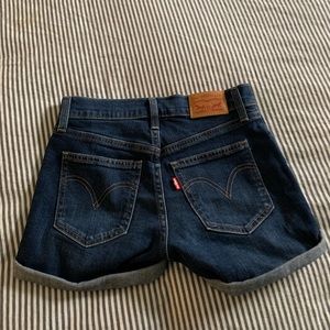 LEVIS HIGH-WAISTED SHORTS